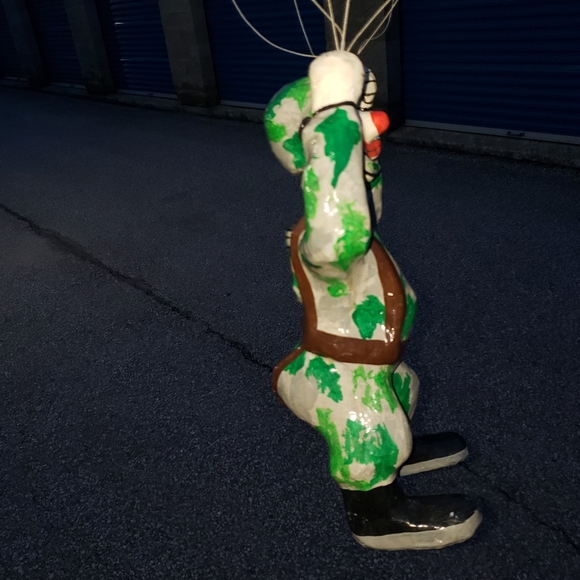 Parachuting Clown Ornament - Picture 3 of 4